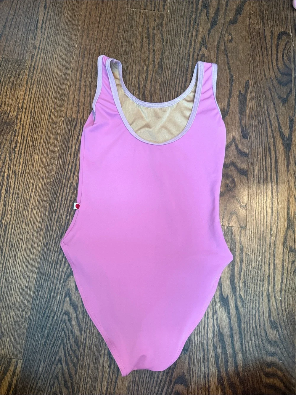 YUMIKO' Pink  - Classic Scoop Back youth 14